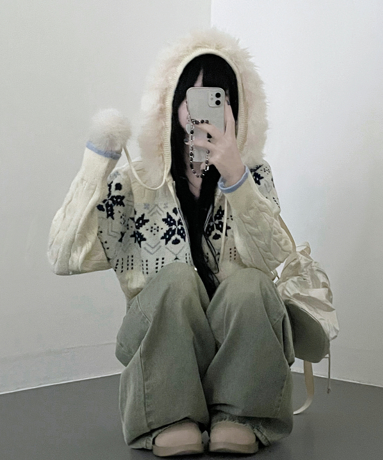 スノーノルディックパターンファーフードニットジップアップ IVORY