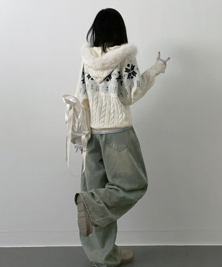 スノーノルディックパターンファーフードニットジップアップ IVORY