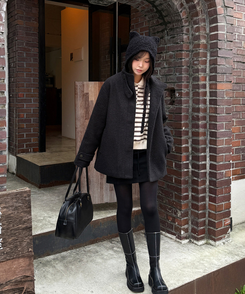 ハイネックハーフコート BLACK