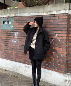 ハイネックハーフコート BLACK