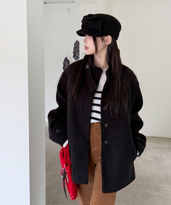 ハイネックハーフコート BLACK