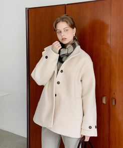 ハイネックハーフコート CREAM