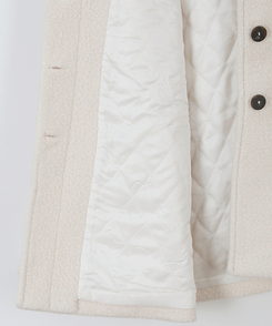 ハイネックハーフコート