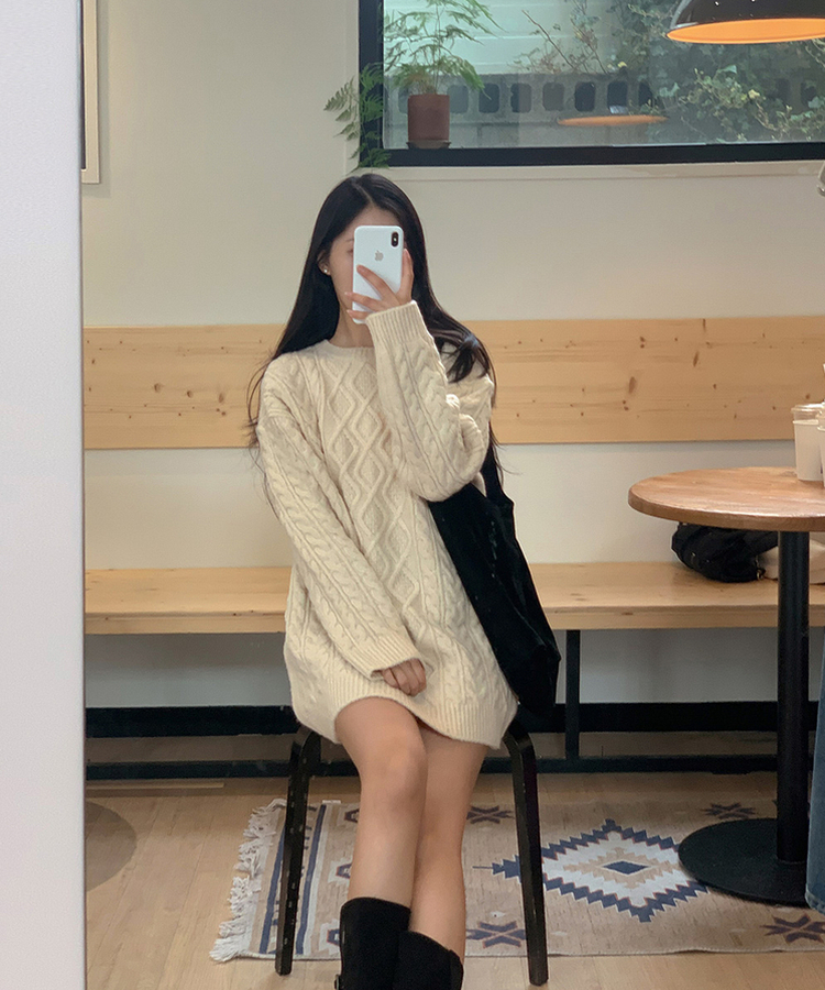 ラウンドネックニットミニワンピース｜ミニワンピース｜韓国