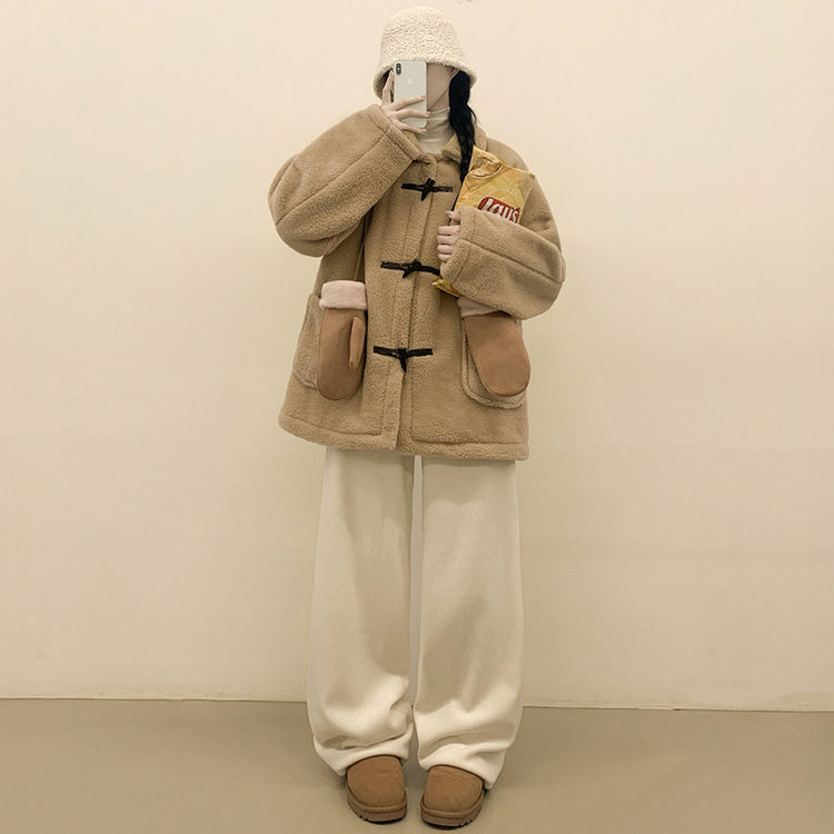 왕오버핏 도톰 양털 카라 떡볶이 덤블 뽀글이자켓 퍼코트