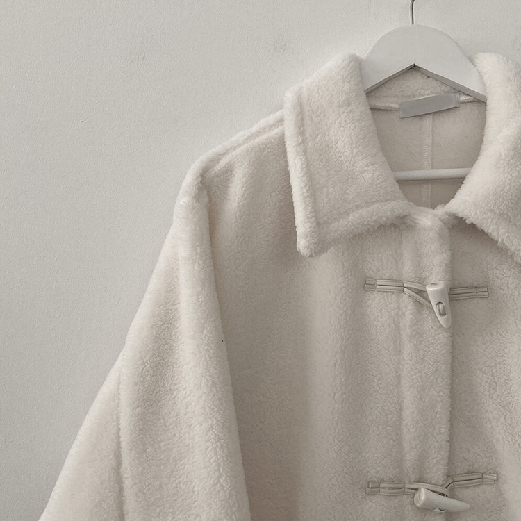 왕오버핏 도톰 양털 카라 떡볶이 덤블 뽀글이자켓 퍼코트