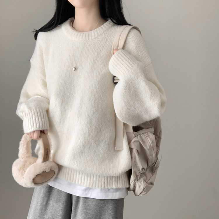 모아 러블리 아방 도톰 울 오버핏 라운드 파스텔 니트 아이보리