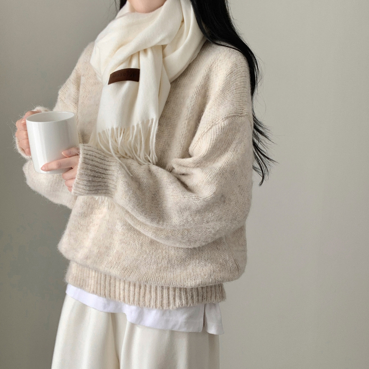 모아 러블리 아방 도톰 울 오버핏 라운드 파스텔 니트 베이지