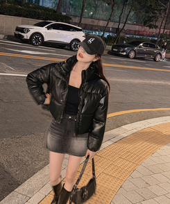 スナップボタンレザーセミクロップダウン BLACK