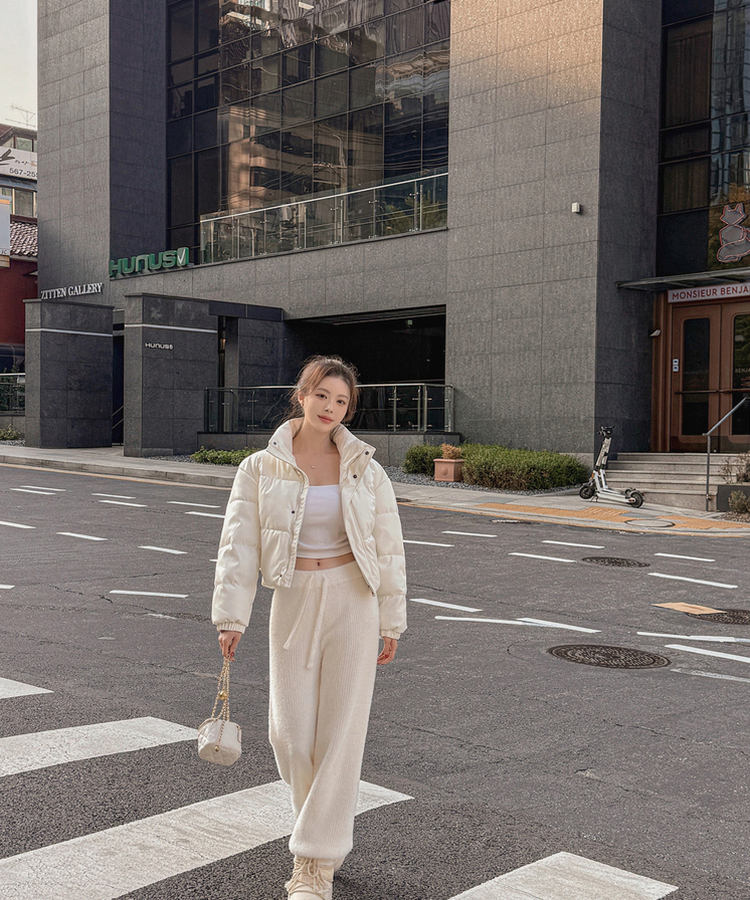 スナップボタンレザーセミクロップダウン WHITE