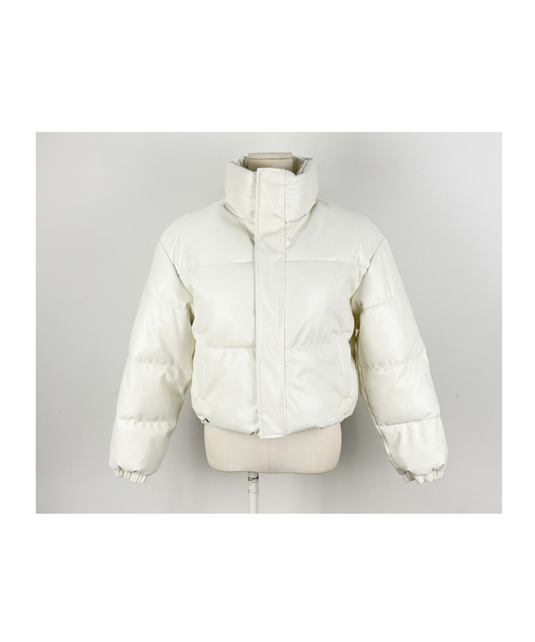 スナップボタンレザーセミクロップダウン