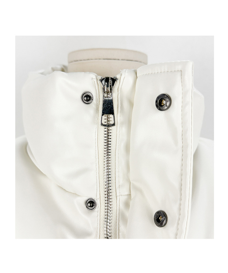 スナップボタンレザーセミクロップダウン