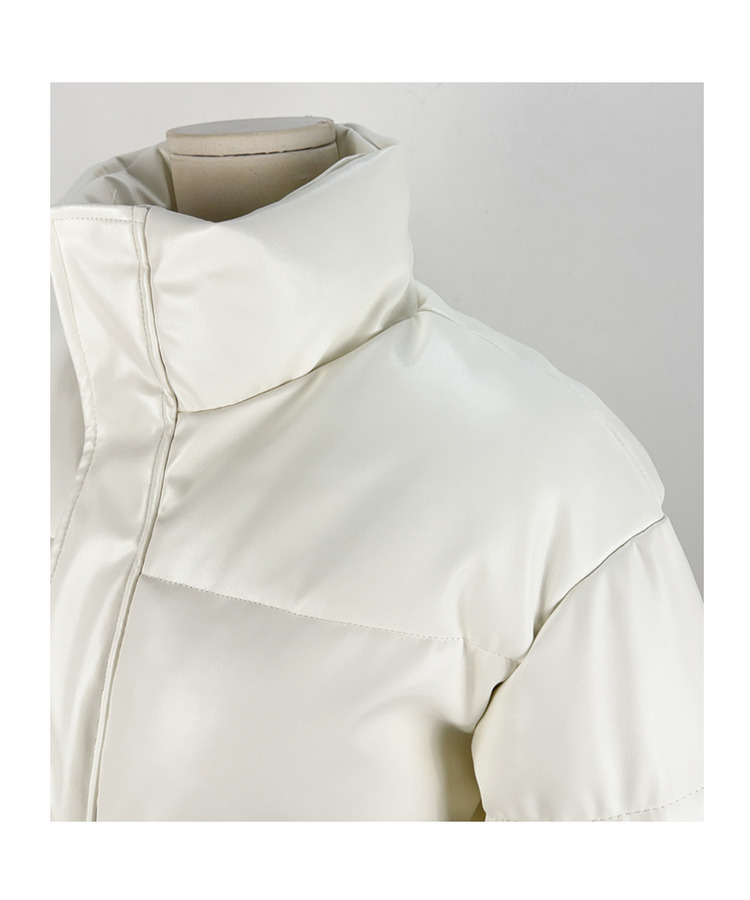 スナップボタンレザーセミクロップダウン