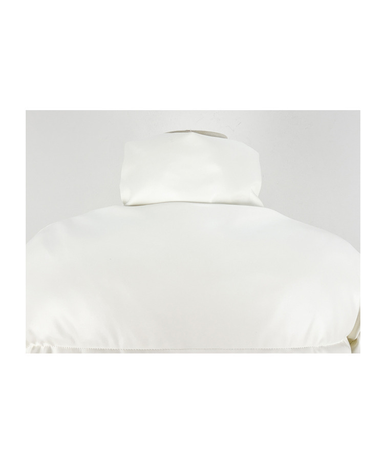 スナップボタンレザーセミクロップダウン