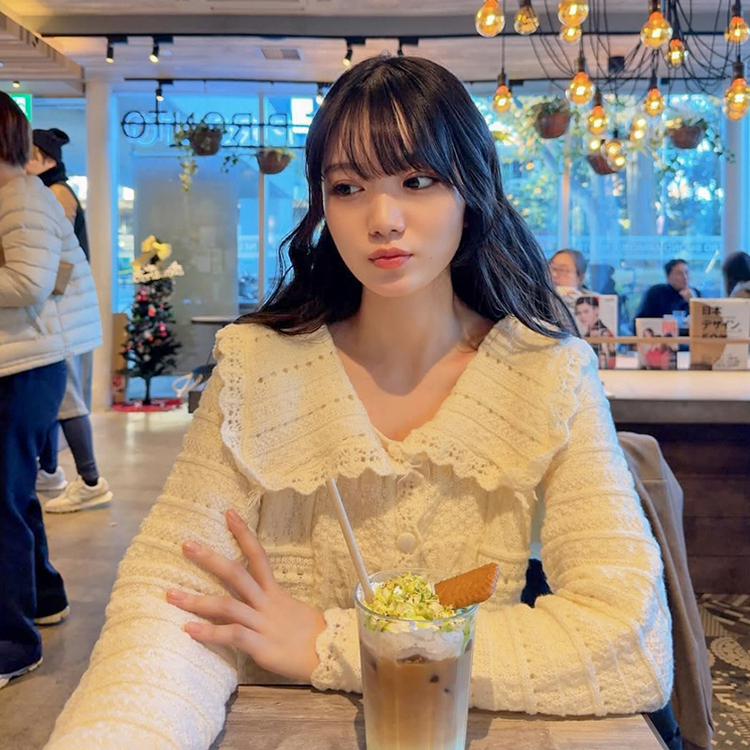 쿠키 카라넥 아방핏 가디건