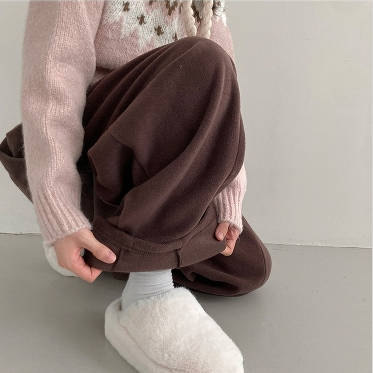 헬리 폭닥 후리스 기모 사이드스냅 비죠 버튼 와이드 트레이닝 팬츠