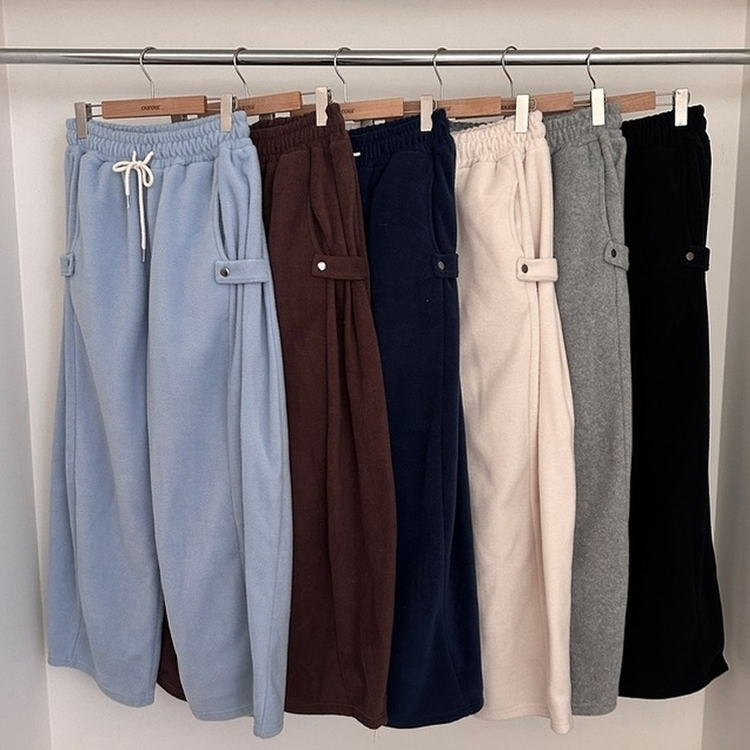 헬리 폭닥 후리스 기모 사이드스냅 비죠 버튼 와이드 트레이닝 팬츠