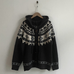 뉴픽 노르딕 떡볶이 자가드 후드 니트 가디건 3color