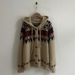 뉴픽 노르딕 떡볶이 자가드 후드 니트 가디건 3color