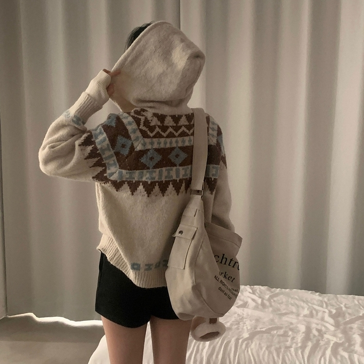 뉴픽 노르딕 떡볶이 자가드 후드 니트 가디건 3color 아이보리