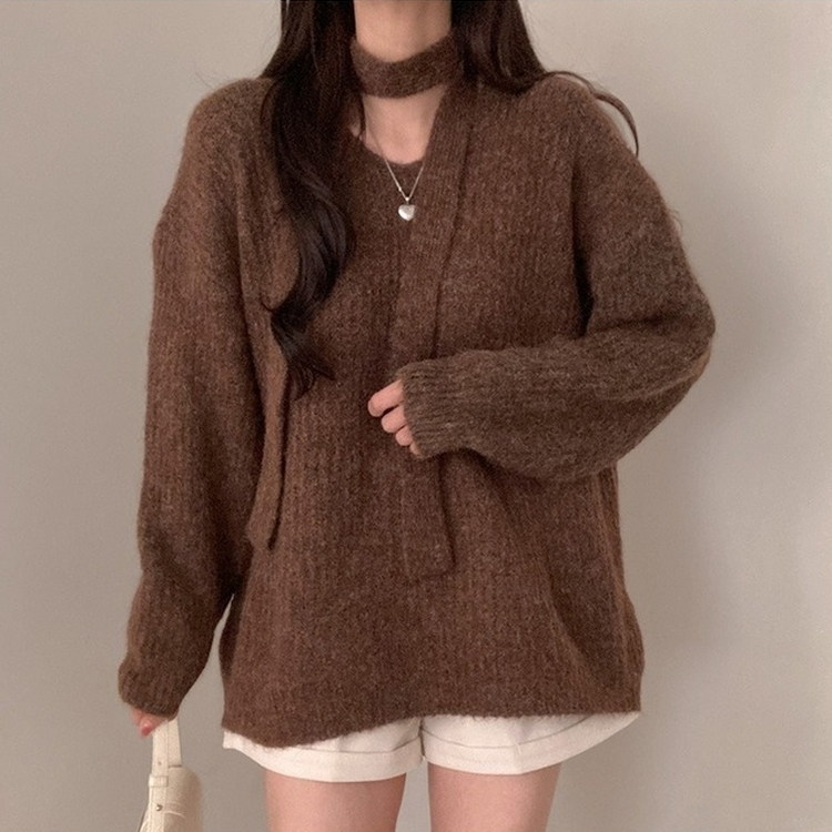 플럽 울 도톰한 브이넥 머플러 세트 루즈핏 니트 브라운