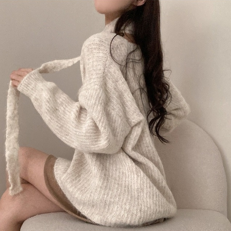 플럽 울 도톰한 브이넥 머플러 세트 루즈핏 니트 아이보리