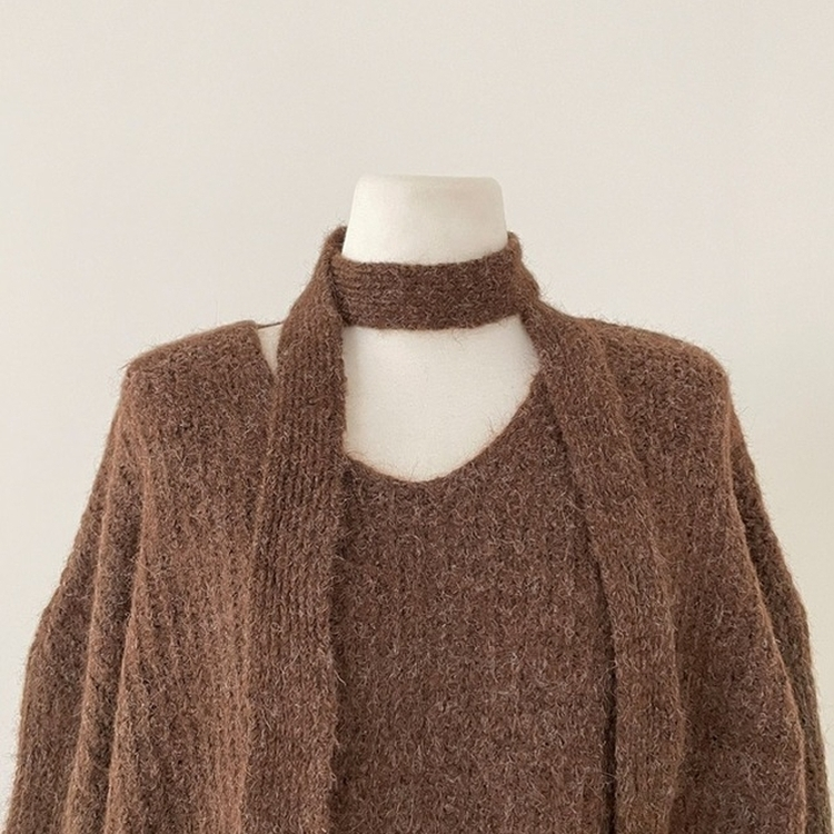 플럽 울 도톰한 브이넥 머플러 세트 루즈핏 니트