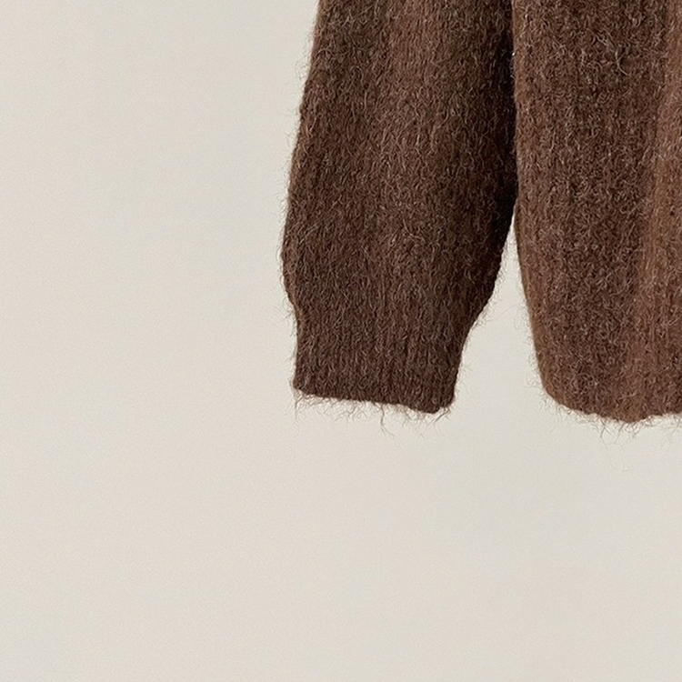 플럽 울 도톰한 브이넥 머플러 세트 루즈핏 니트