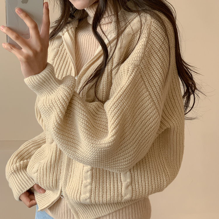 シグナルケーブルニットジップアップ CREAM