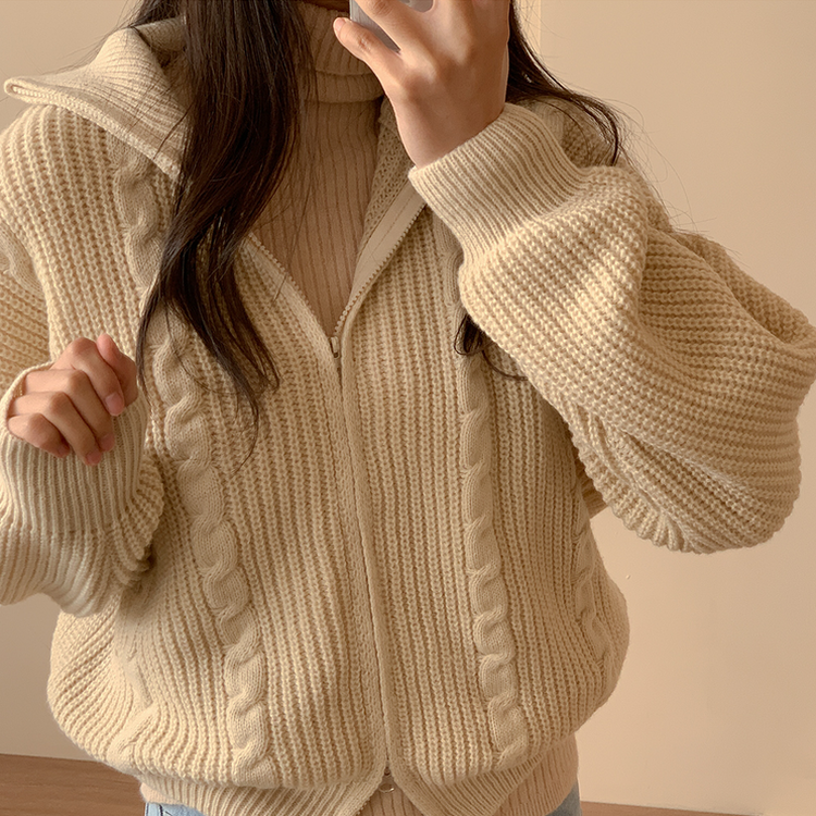 シグナルケーブルニットジップアップ CREAM