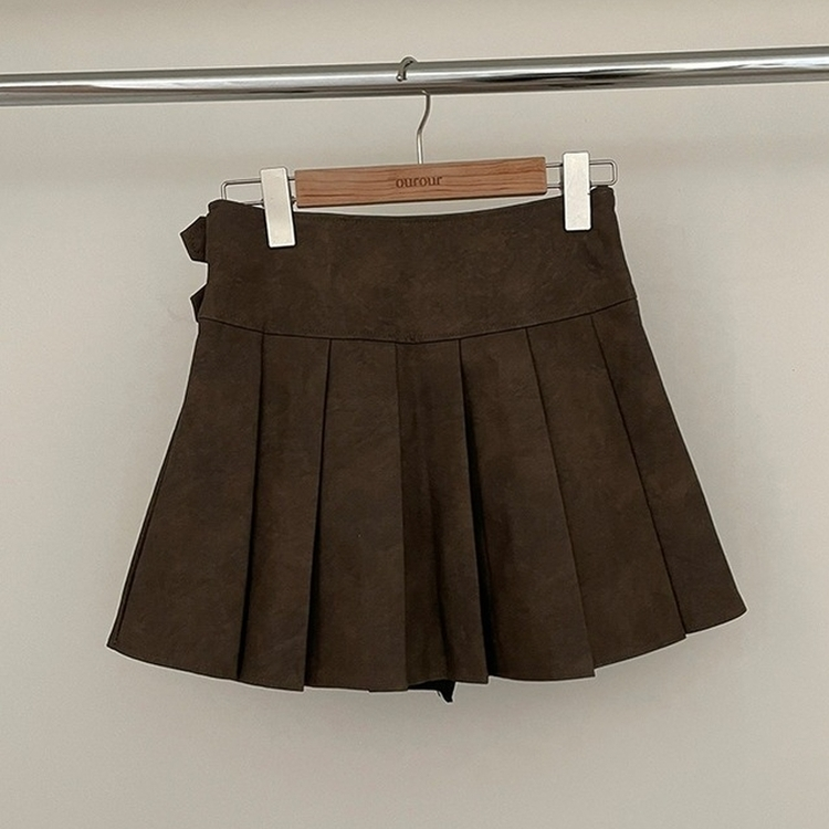 디톤 사이드 벨트포인트 레더 플리츠 미니 스커트