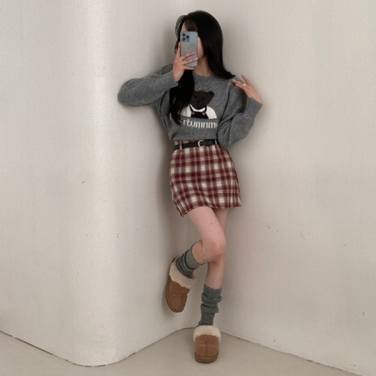 리즌 체크 벨트 미니 스커트 버건디