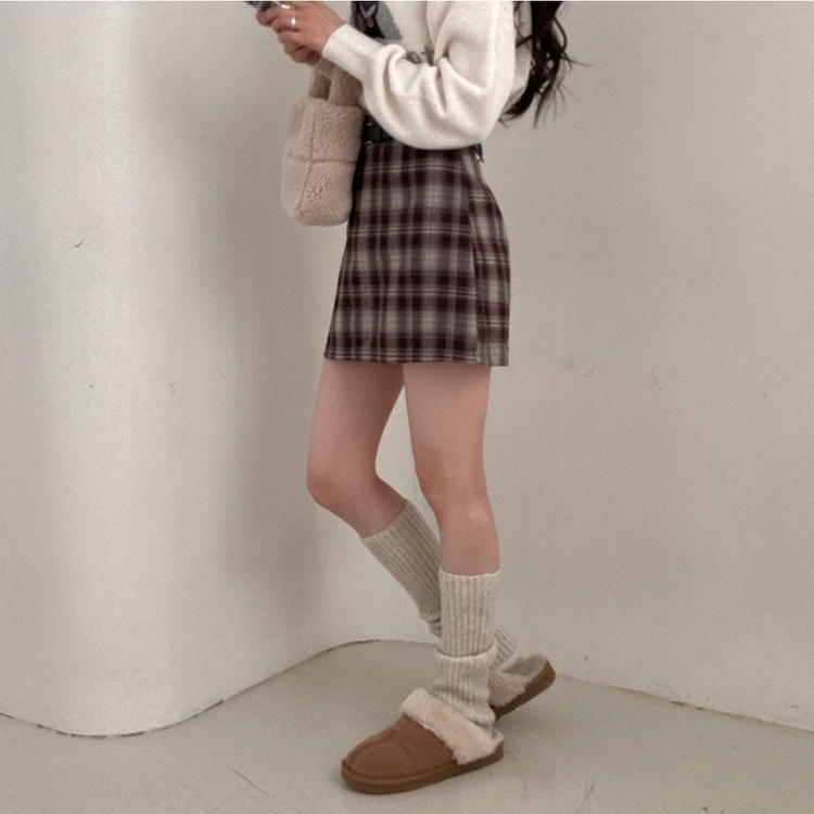 리즌 체크 벨트 미니 스커트 브라운