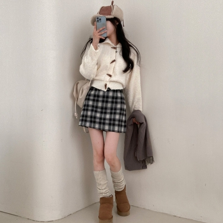 리즌 체크 벨트 미니 스커트 블랙