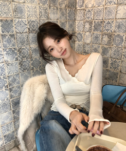 長袖Tシャツ ムードフレールTシャツ CREAM