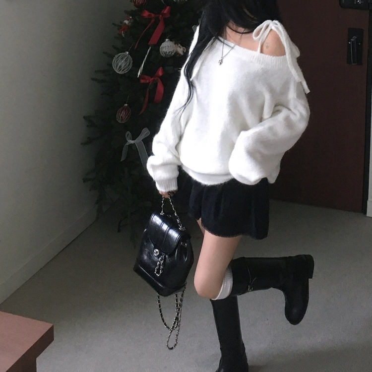 여리 울 오프숄더 끈 리본 루즈핏 아방 데일리 오프 니트 아이보리