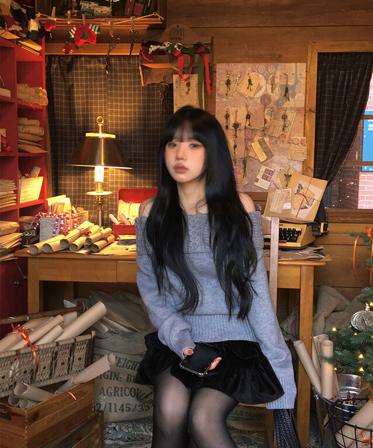【マフラー付き】ニジュオフショルダーニット GREY