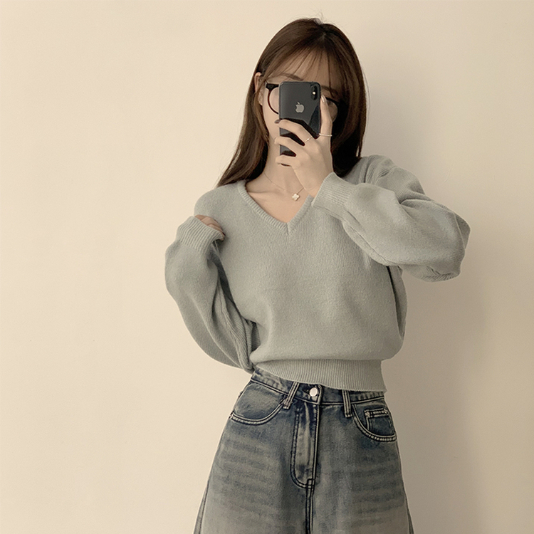 손이가요 손이가 겨울 폭닥 도톰 브이넥 긴팔 세미 크롭 니트 가을 상의 크리스마스 데일리 하객룩 겨울옷 10color 소라