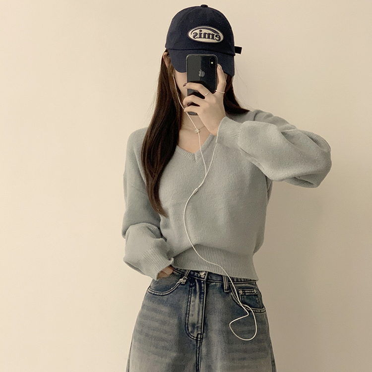 손이가요 손이가 겨울 폭닥 도톰 브이넥 긴팔 세미 크롭 니트 가을 상의 크리스마스 데일리 하객룩 겨울옷 10color 소라