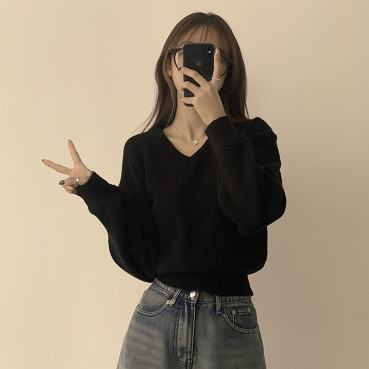 손이가요 손이가 겨울 폭닥 도톰 브이넥 긴팔 세미 크롭 니트 가을 상의 크리스마스 데일리 하객룩 겨울옷 10color 블랙