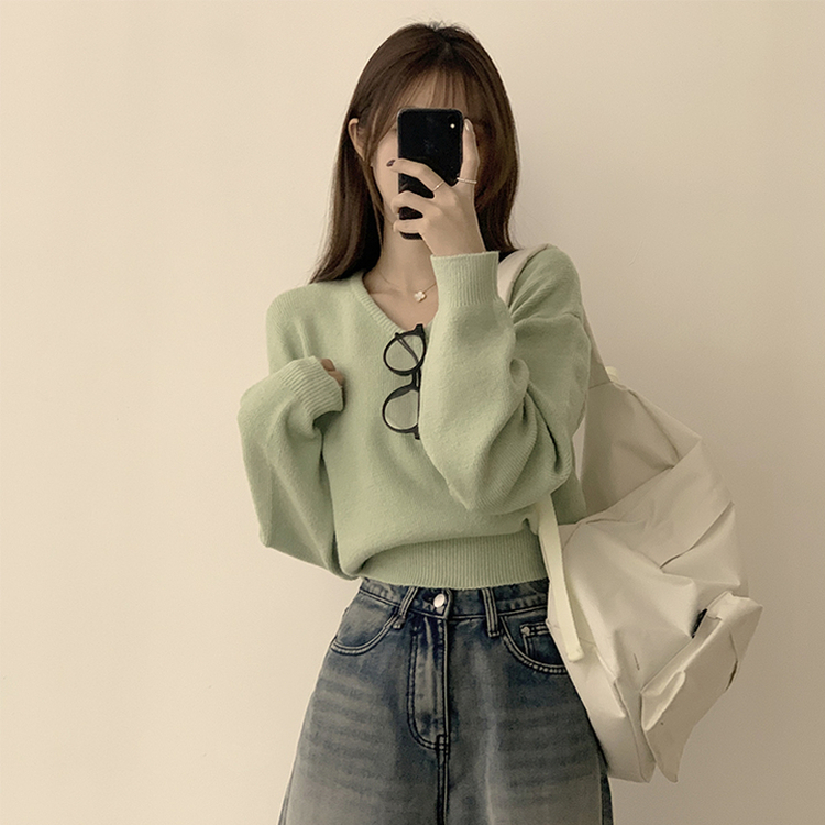 손이가요 손이가 겨울 폭닥 도톰 브이넥 긴팔 세미 크롭 니트 가을 상의 크리스마스 데일리 하객룩 겨울옷 10color 민트