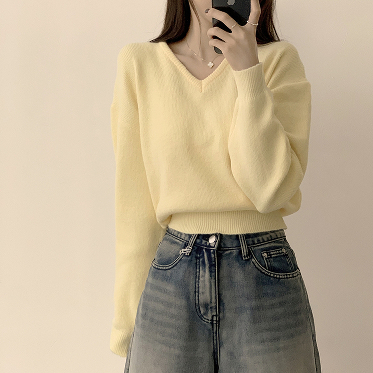손이가요 손이가 겨울 폭닥 도톰 브이넥 긴팔 세미 크롭 니트 가을 상의 크리스마스 데일리 하객룩 겨울옷 10color 옐로우