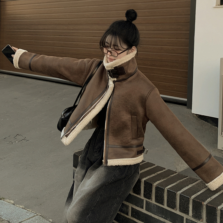 따뜻 스웨이드 크롭 버클 하이넥 무스탕 퍼카라 뽀글이자켓 세무 점퍼 밤색