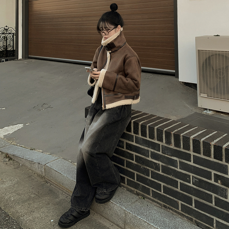 따뜻 스웨이드 크롭 버클 하이넥 무스탕 퍼카라 뽀글이자켓 세무 점퍼 밤색