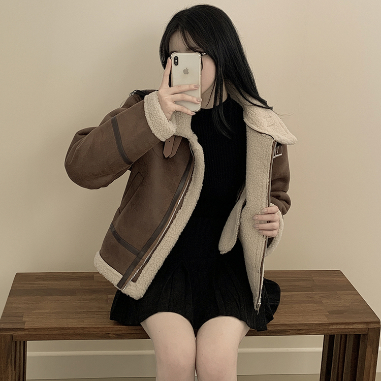 따뜻 스웨이드 크롭 버클 하이넥 무스탕 퍼카라 뽀글이자켓 세무 점퍼 밤색