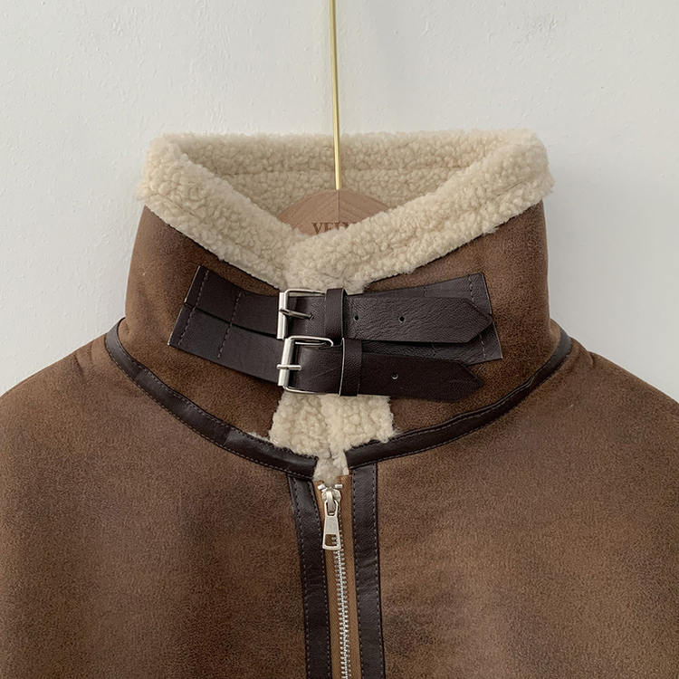 따뜻 스웨이드 크롭 버클 하이넥 무스탕 퍼카라 뽀글이자켓 세무 점퍼