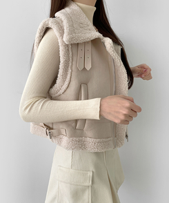 전체 양털기모 하이넥 버클 무스탕 조끼 베스트 화이트