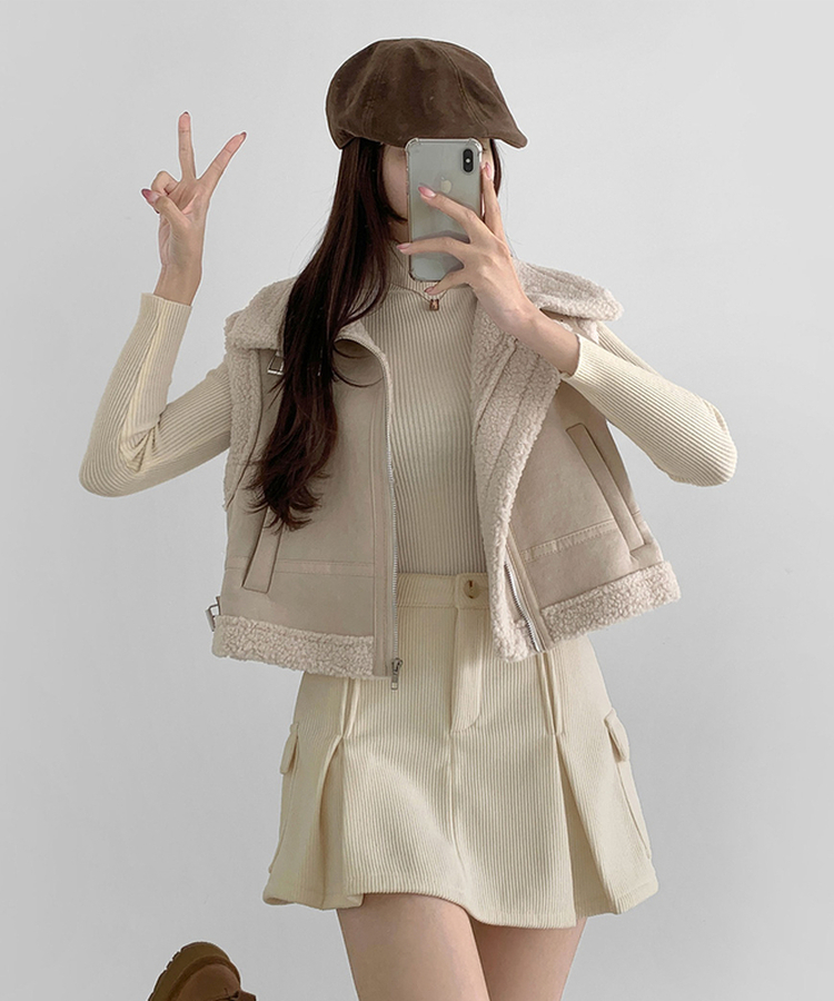 전체 양털기모 하이넥 버클 무스탕 조끼 베스트 화이트