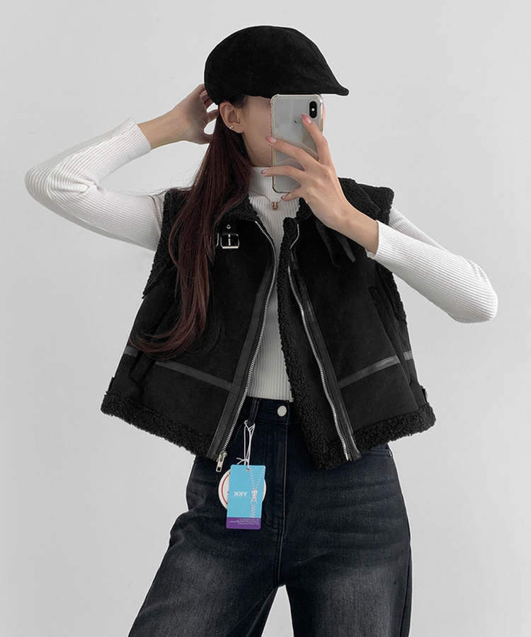 전체 양털기모 하이넥 버클 무스탕 조끼 베스트 블랙