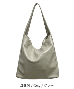 ナイトレザーショルダービッグバッグ